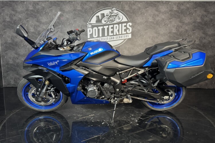 2023 SUZUKI GSX-S1000GT+, Blue - photo 7