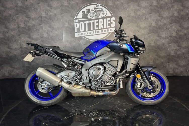 2022 YAMAHA MT-10, Blue - photo 2