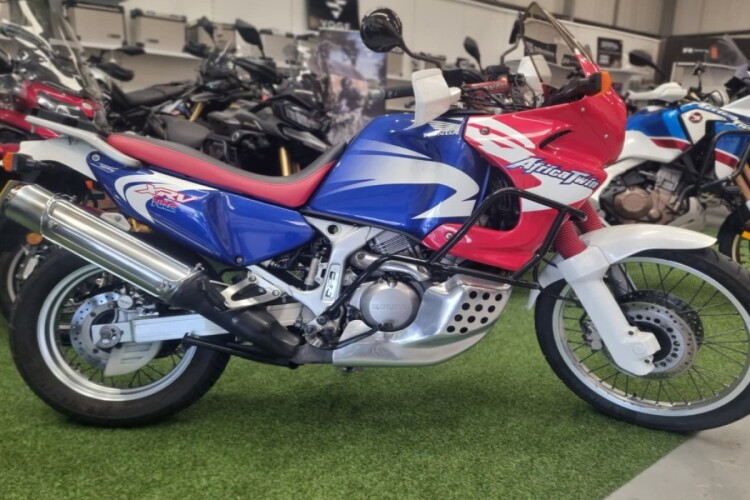 2001 HONDA XRV750 AFRICA TWIN, Blue - photo 5