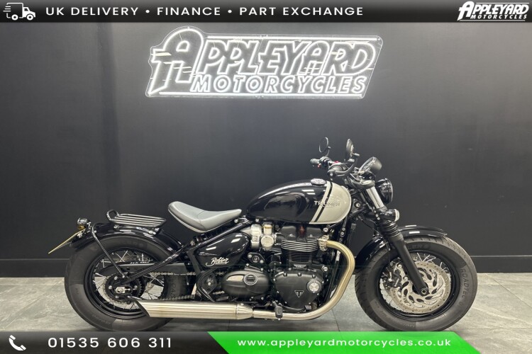 2024 TRIUMPH BOBBER, Black And Grey