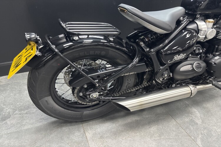 2024 TRIUMPH BOBBER, Black And Grey - photo 6