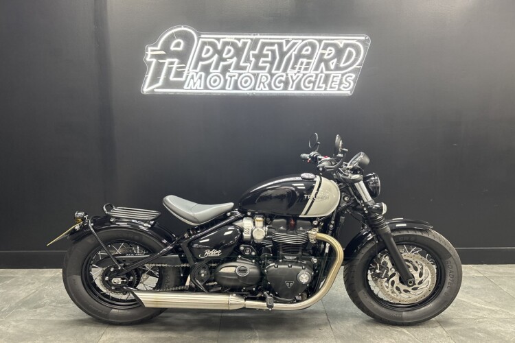 2024 TRIUMPH BOBBER, Black And Grey - photo 8