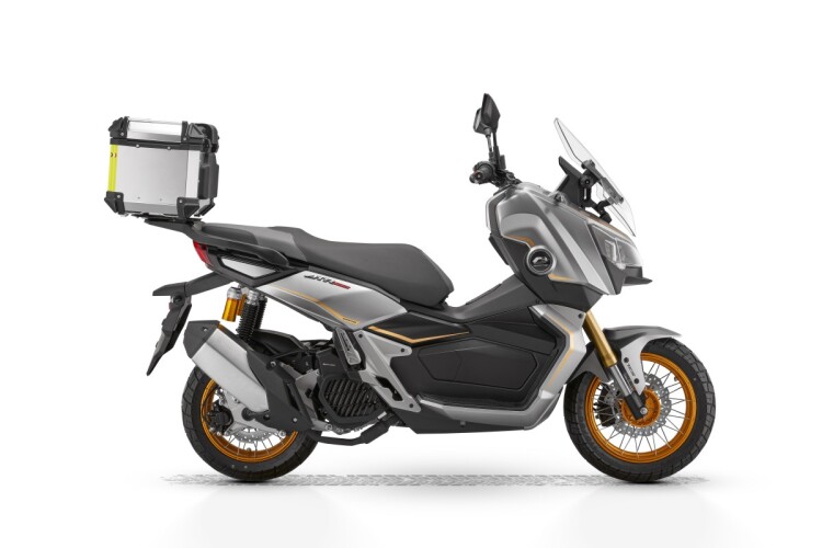 2026 QJMOTOR ATR 125, Grey - photo 3
