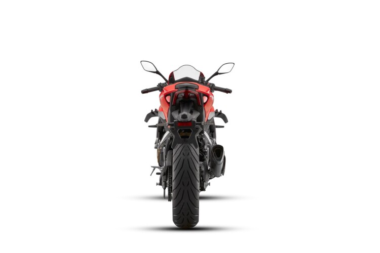 QJMOTOR SRK 800 RR