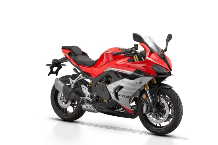 QJMOTOR SRK 800 RR