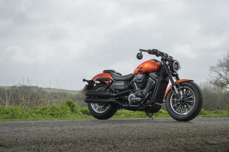 2026 QJMOTOR SRV 600 V, Black - photo 9