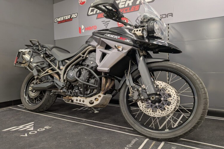 TRIUMPH TIGER 800 XC ABS