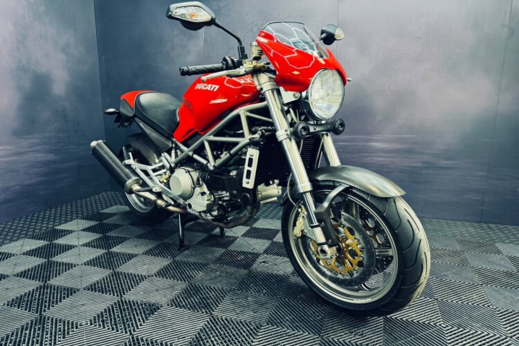 2004 DUCATI MONSTER 900, Red - photo 19