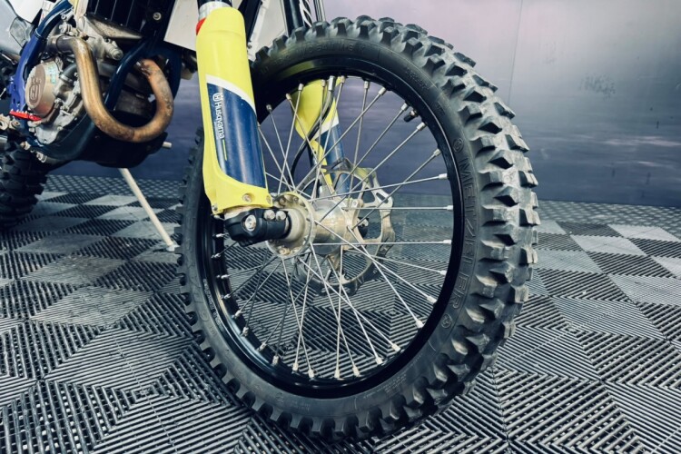 2020 HUSQVARNA FE 350, White - photo 15
