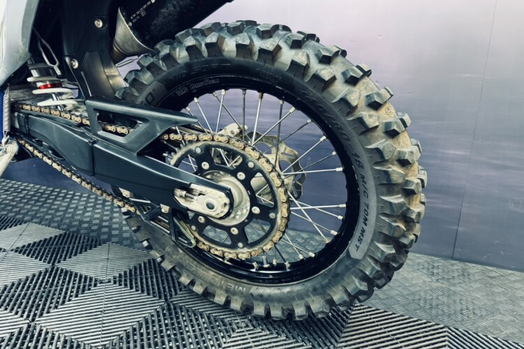 2020 HUSQVARNA FE 350, White - photo 17