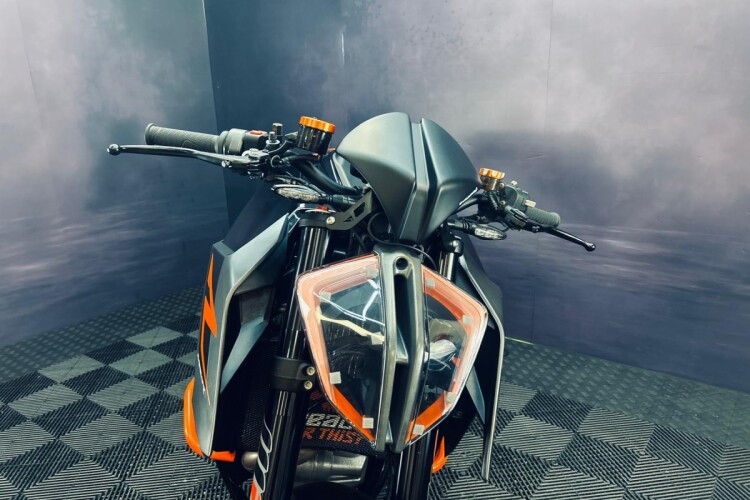 2018 KTM 1290 SUPER DUKE R, Black - photo 8