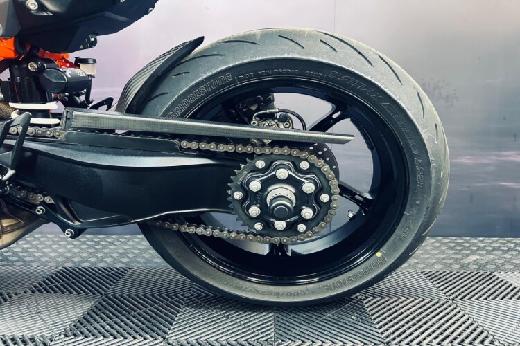 2020 KTM 1290 SUPER DUKE R, Orange - photo 17