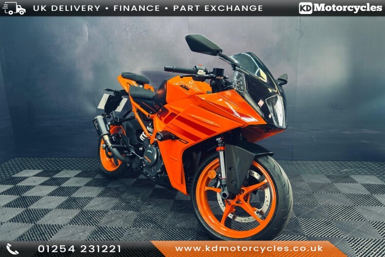 2024 KTM RC 390, Orange
