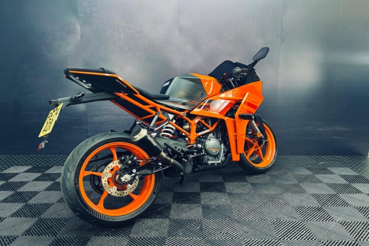 2024 KTM RC 390, Orange - photo 13