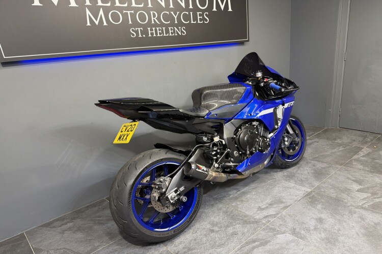2020 YAMAHA R1, Blue - photo 3