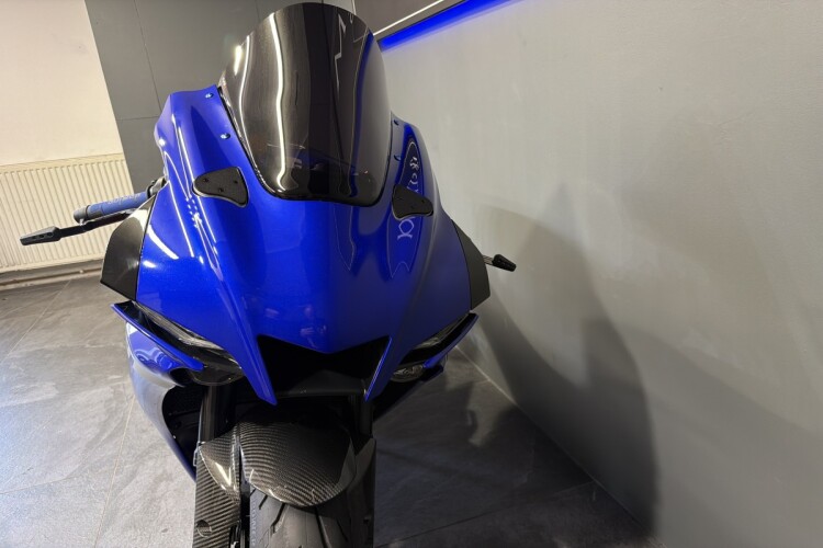 2020 YAMAHA R1, Blue - photo 9
