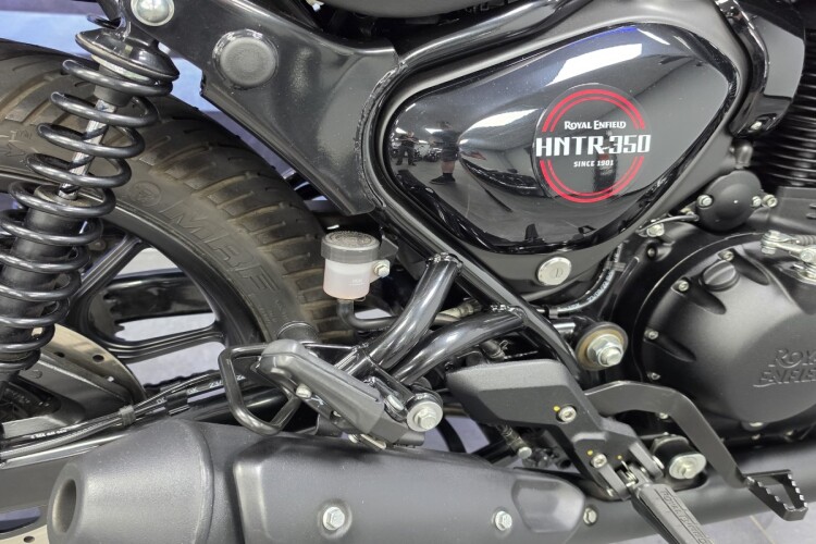 2023 ROYAL ENFIELD HUNTER 350, Grey And Black - photo 10