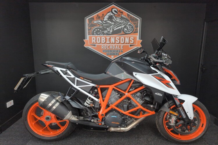 2019 KTM 1290 SUPER DUKE R, White - photo 2