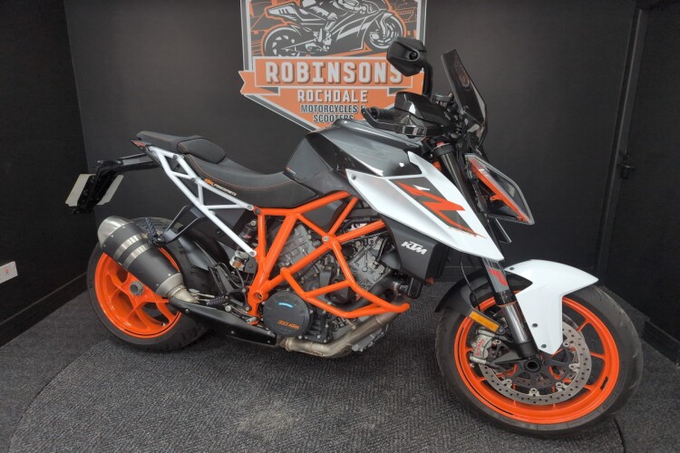 2019 KTM 1290 SUPER DUKE R, White - photo 4