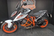 2019 KTM 1290 SUPER DUKE R, White - photo 5