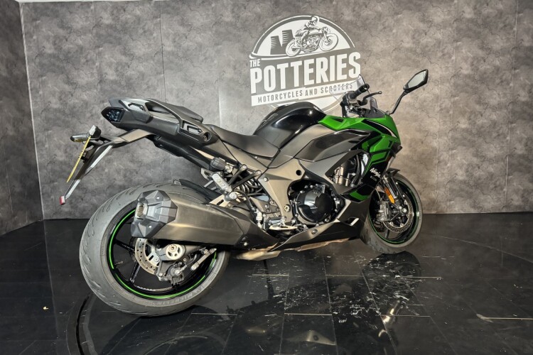 2024 KAWASAKI NINJA 1000SX, Green - photo 6