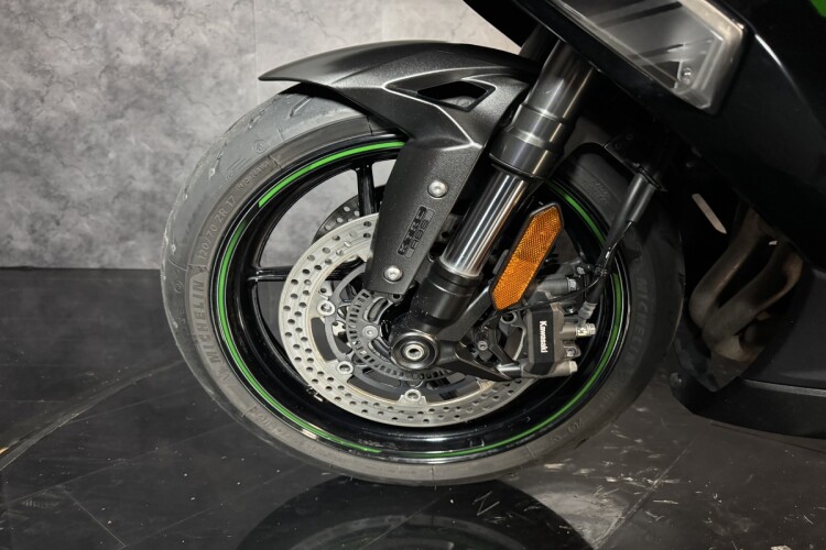 2024 KAWASAKI NINJA 1000SX, Green - photo 10