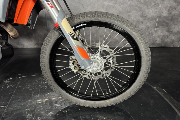 2023 KTM 690 ENDURO R, Orange - photo 3