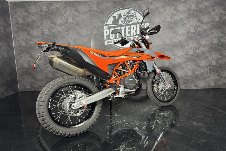 2023 KTM 690 ENDURO R, Orange - photo 6