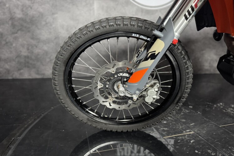 2023 KTM 690 ENDURO R, Orange - photo 10