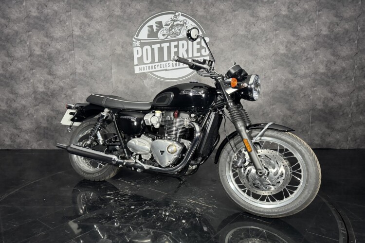 2026 TRIUMPH BONNEVILLE T120, Black - photo 12