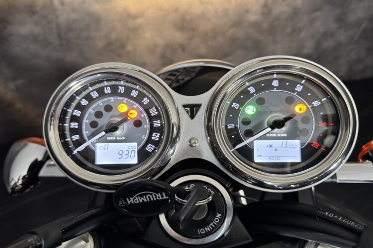 2026 TRIUMPH BONNEVILLE T120, Black - photo 13