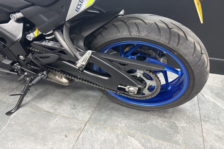 2021 SUZUKI GSX-S1000, Blue - photo 10