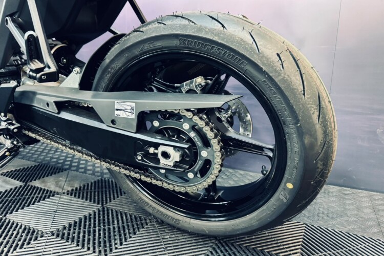 2024 KTM 990 DUKE, Black - photo 17