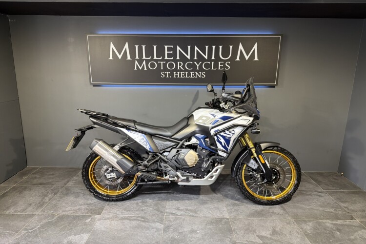 VOGE DS800X RALLY