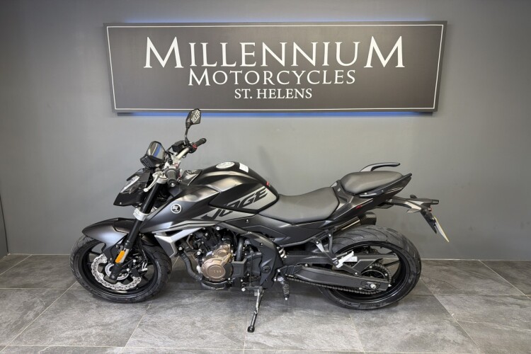 2025 VOGE R625, Black - photo 11