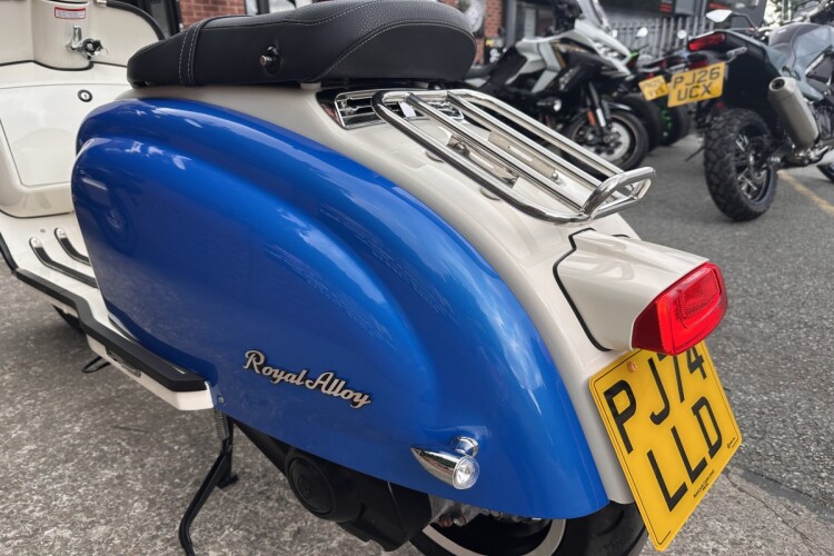 2024 ROYAL ALLOY TG 125, Blue/Ivory - photo 15