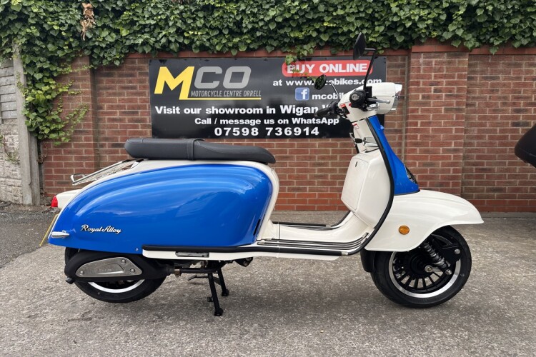 2024 ROYAL ALLOY TG 125, Blue/Ivory - photo 17