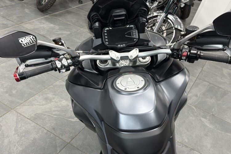 DUCATI MULTISTRADA 1260