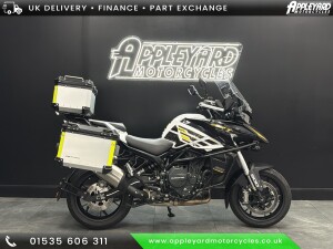 QJMOTOR SRT 900 S