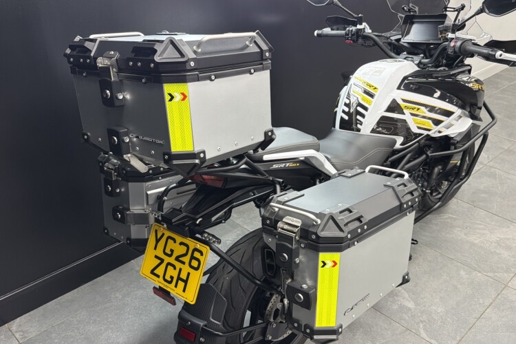 QJMOTOR SRT 900 S