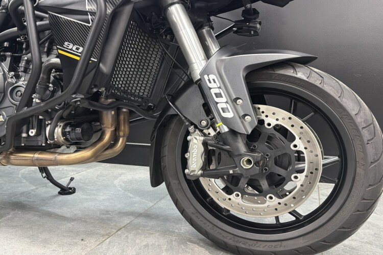 QJMOTOR SRT 900 S