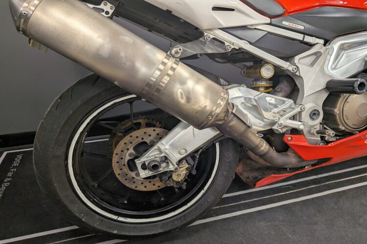 APRILIA RSV 1000