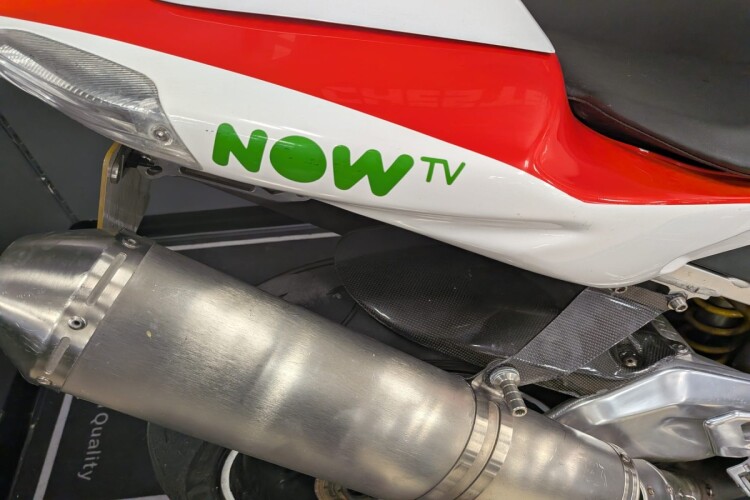 APRILIA RSV 1000