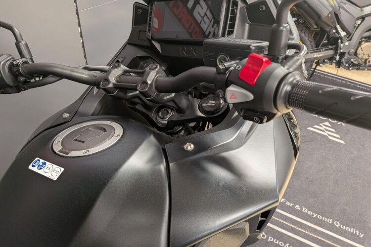 HONDA CB500X
