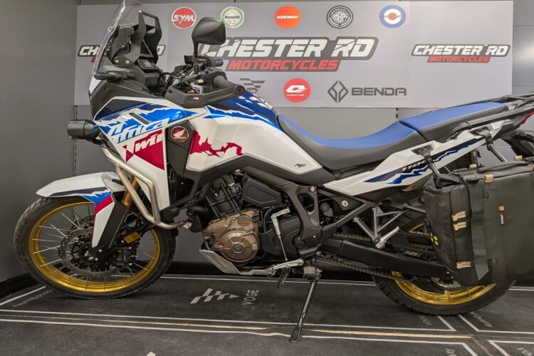 HONDA CRF1000L AFRICA TWIN