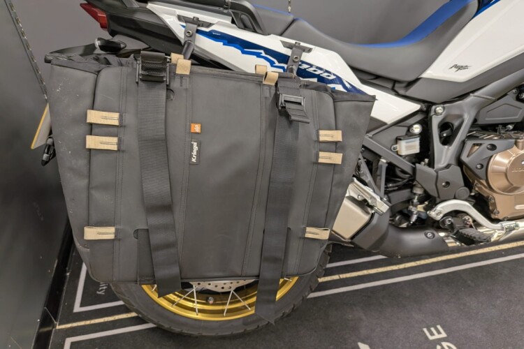 HONDA CRF1000L AFRICA TWIN