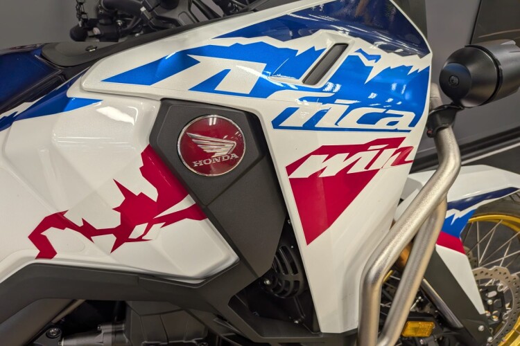 HONDA CRF1000L AFRICA TWIN