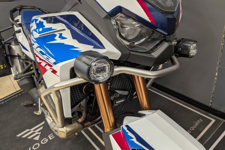 HONDA CRF1000L AFRICA TWIN