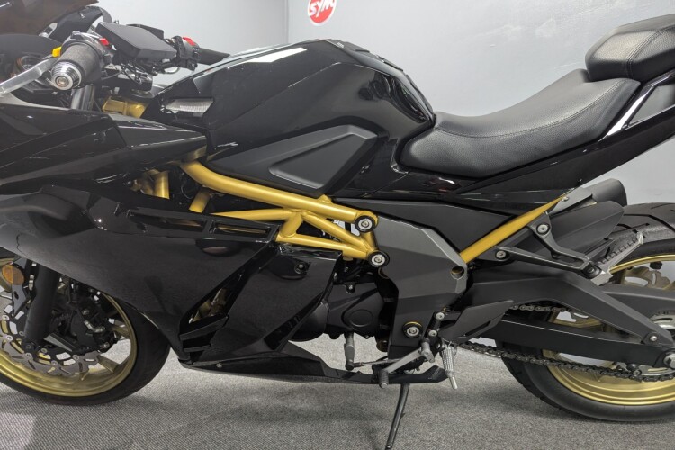 LEXMOTO LXR 125