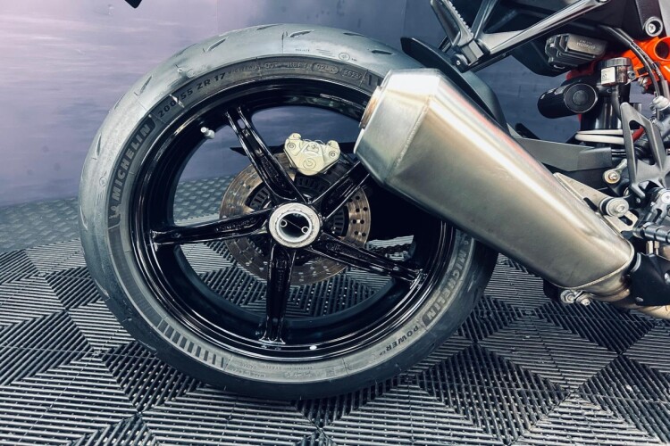 2024 KTM 1390 SUPER DUKE R, Orange - photo 18